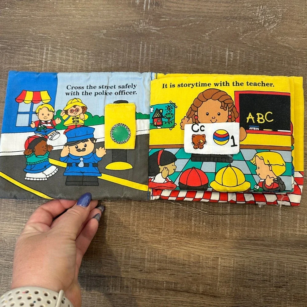 Vintage 1998 Fisher Price Little People Our Neighborhood Soft Cloth Book Sensory